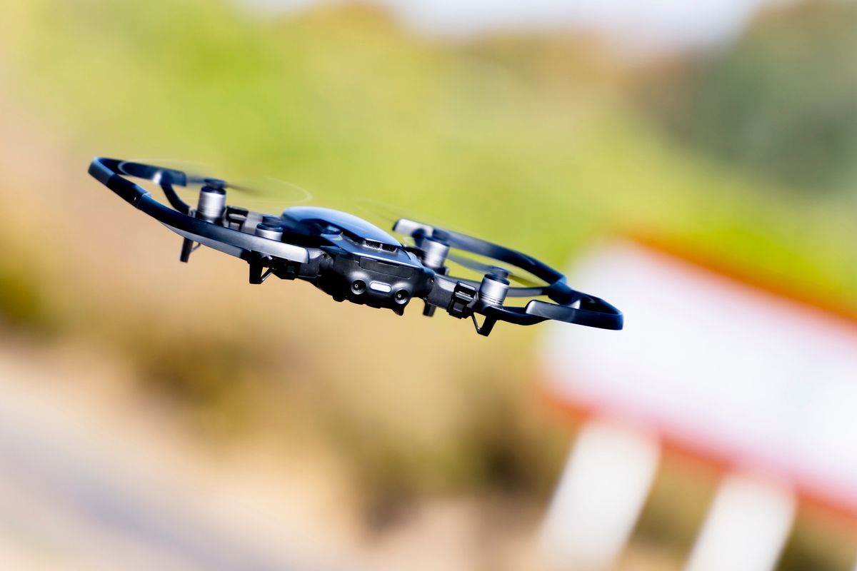 ドローン国家資格・民間資格の違いは？取得メリットと選び方を解説