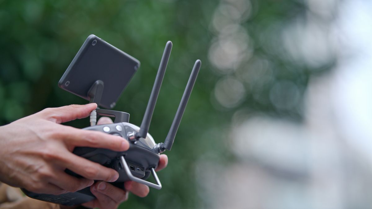 ドローン許可申請ガイド！飛行に必要な手続きと申請方法を全解説